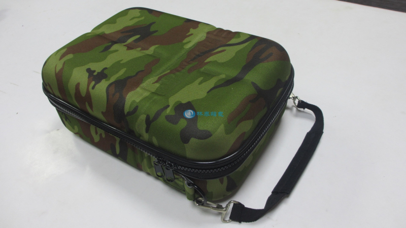 LTK-022 迷彩戶外工具包邊緣細節(jié) LTK-022 迷彩戶外工具包邊緣細節(jié)