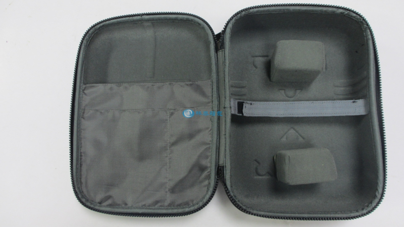 LTK-022 迷彩戶外工具包內(nèi)部空間 LTK-022 迷彩戶外工具包內(nèi)部空間